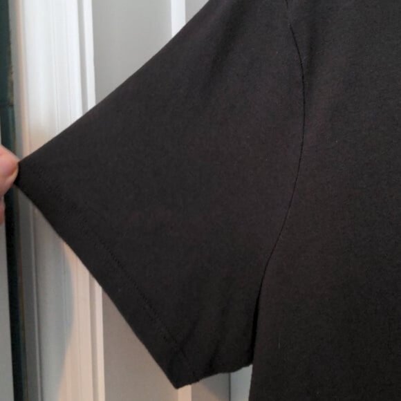 Junk Food Clothing x Torrid RARE Wonder Woman Retro Graphic Tee - Size 2X - Picture 4 of 6